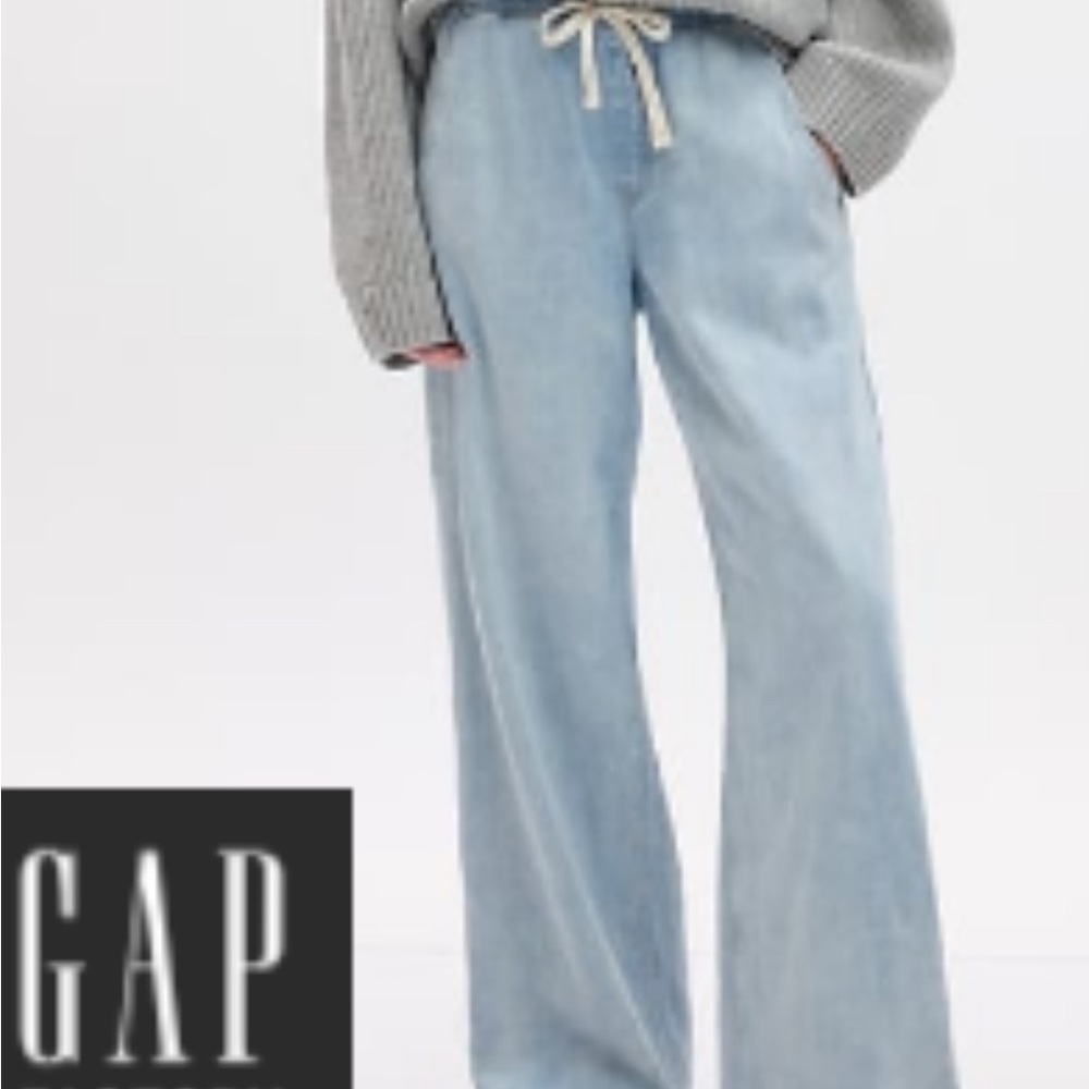GAP Sky Blue Relaxed Jeans  GAP XXL sizing NEW w tags